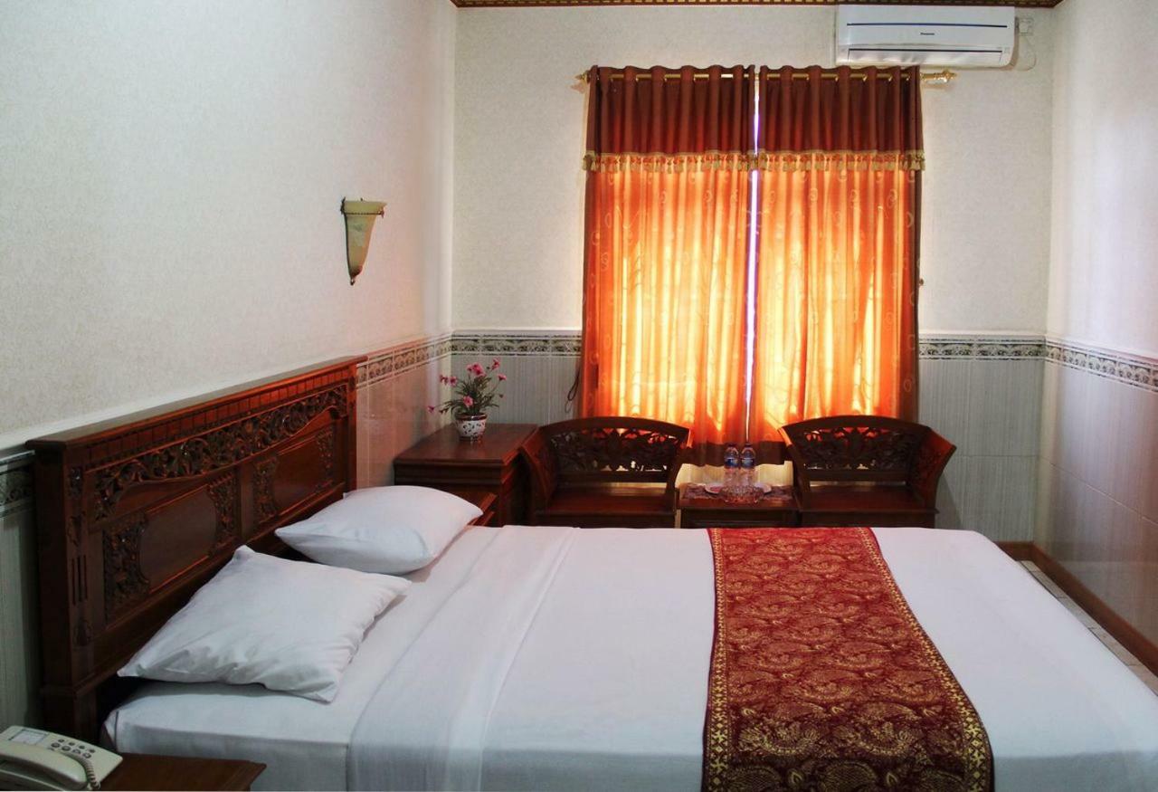 Hotel Wiwi Perkasa 2 Indramayu Eksteriør bilde