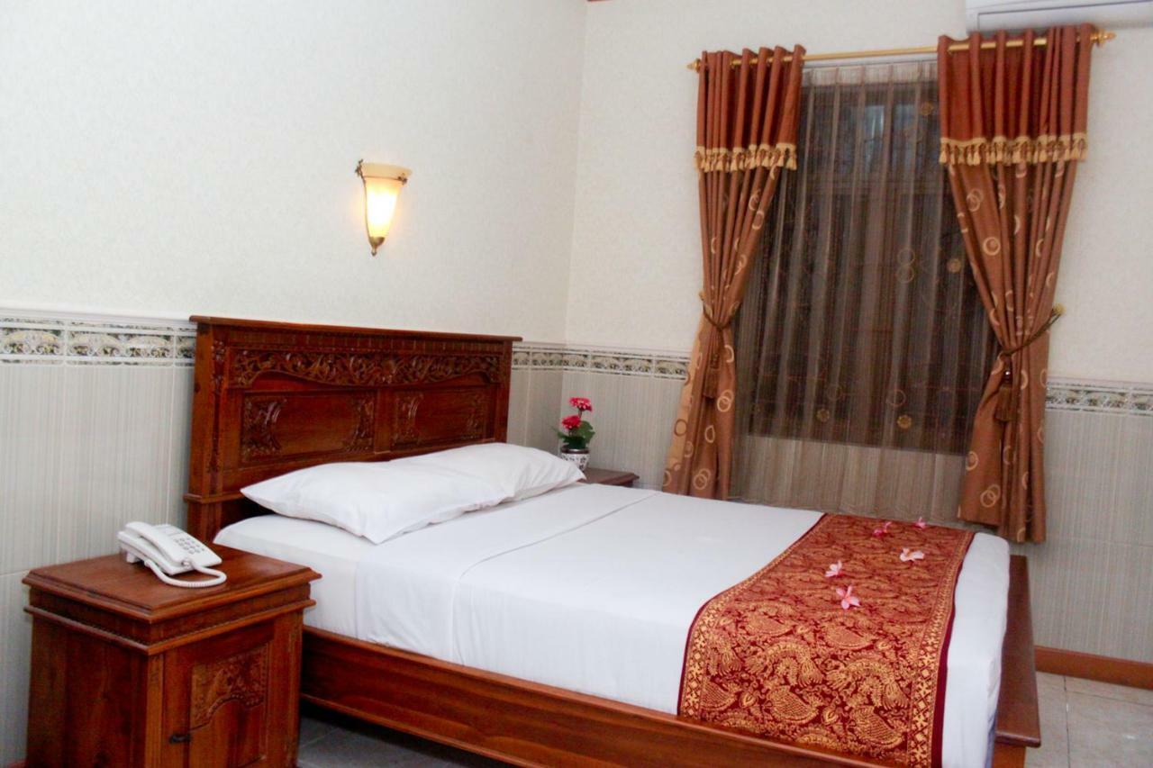 Hotel Wiwi Perkasa 2 Indramayu Eksteriør bilde